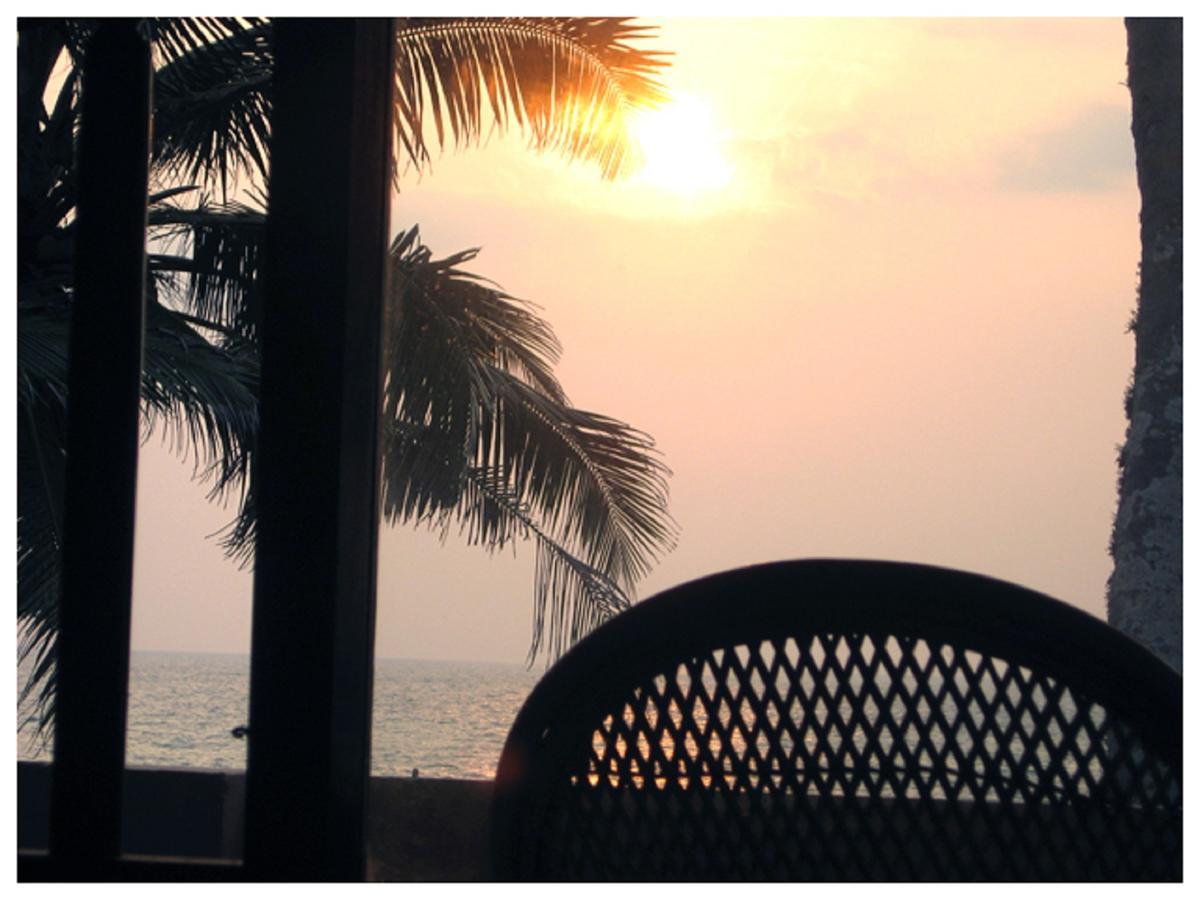 Seaflower Beach Resort Kovalam Buitenkant foto