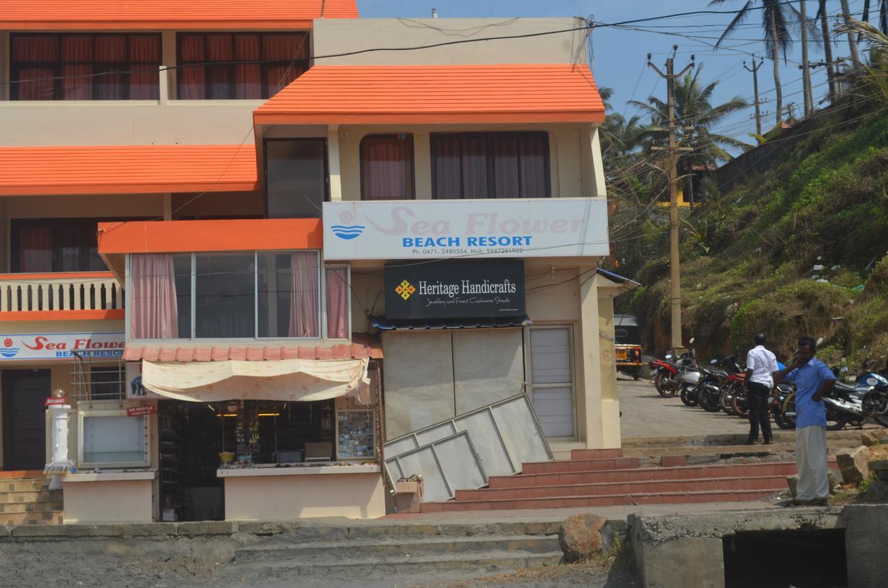 Seaflower Beach Resort Kovalam Buitenkant foto