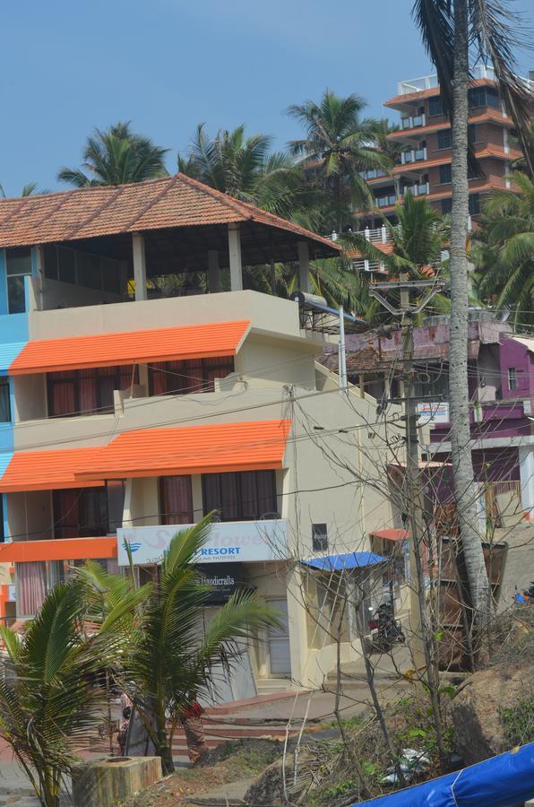 Seaflower Beach Resort Kovalam Buitenkant foto